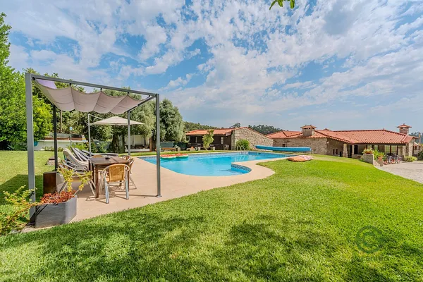 Finca rústica de 0,345 ha en venta en Bragança