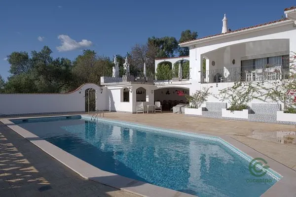 Casa de 1,1 ha en venta en Loulé, Faro