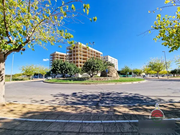 Terreno urbano de 0,0677 ha en venta en Vinaros, Castellon