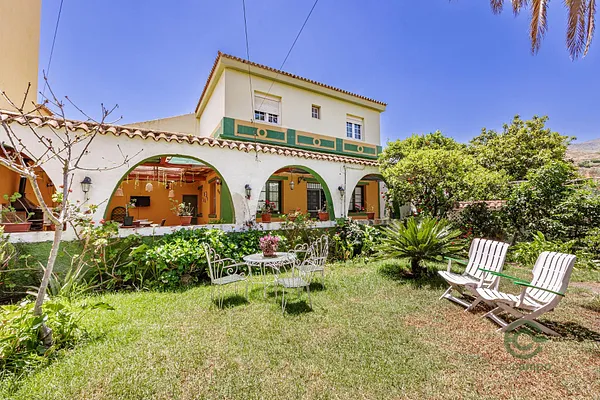 Casa de 0,02 ha en venta en Santa brigida, Las palmas