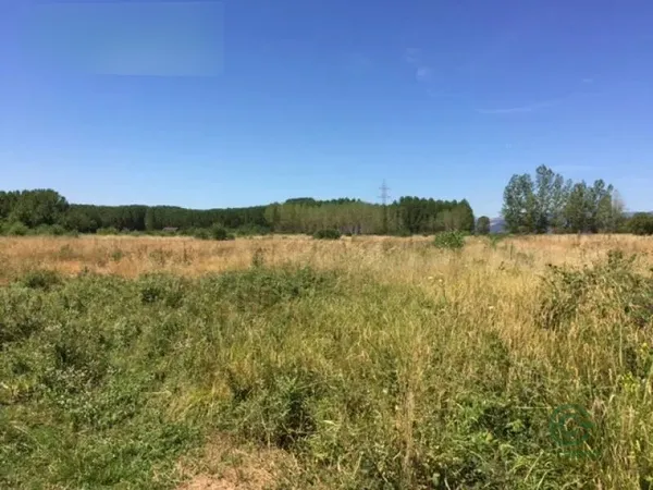 Finca agrícola de 3 ha en venta en Dehesas, Leon