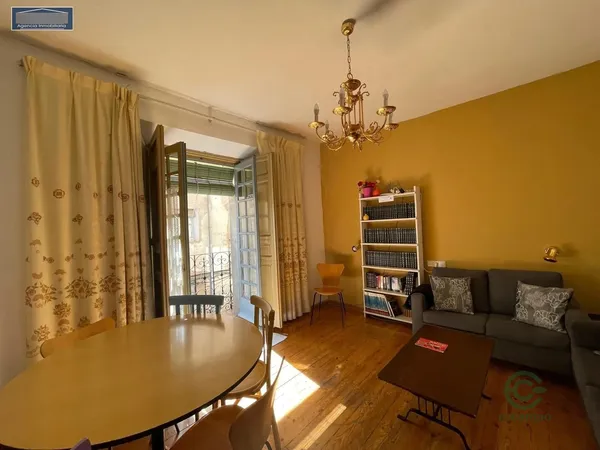 Casa de 0,0125 ha en venta en Siguenza, Guadalajara