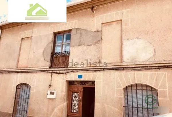 Casa de 0,0045 ha en venta en Argujillo, Zamora