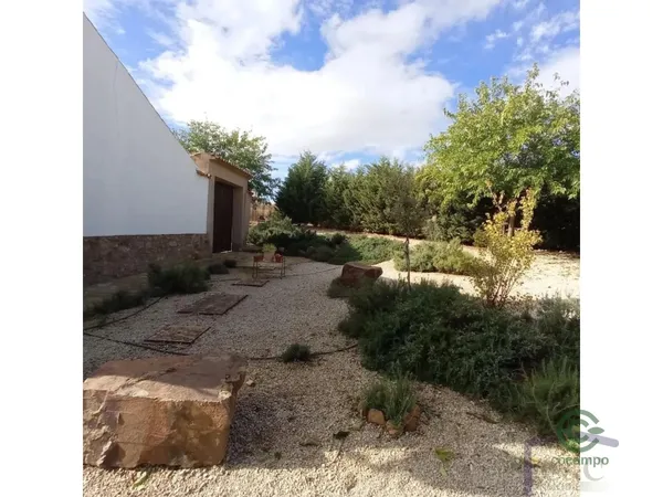 Finca de recreo de 0,7157 ha en venta en Alhambra, Ciudad real