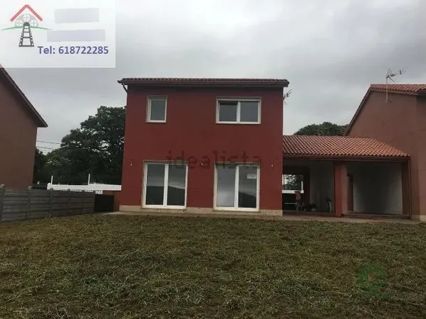 Terreno urbano de 0,05 ha en venta en Naron, La coruna