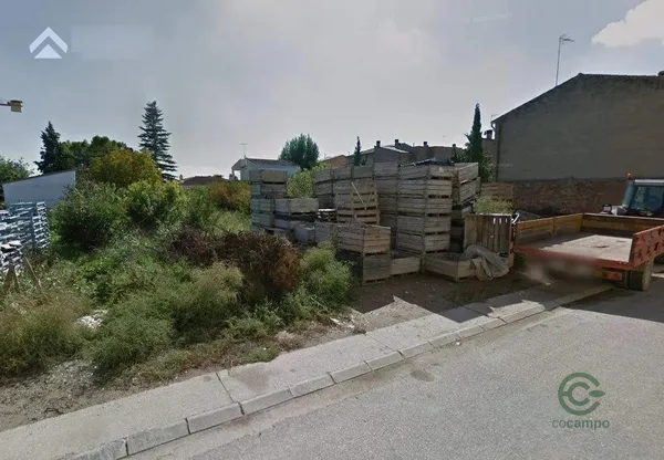Terreno urbano de 0,0985 ha en venta en Torrelameu, Lleida