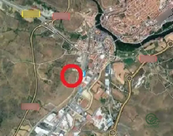 Terreno urbano de 1,04 ha en venta en Cáceres