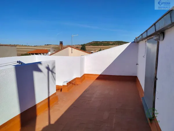 Casa de 0,0158 ha en venta en Corrales, Zamora