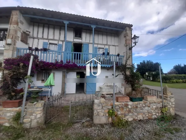 Finca rústica de 0,74 ha en venta en Cantabria