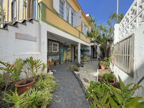 Casa de 0,0268 ha en venta en Las palmas de gran canaria, Las palmas