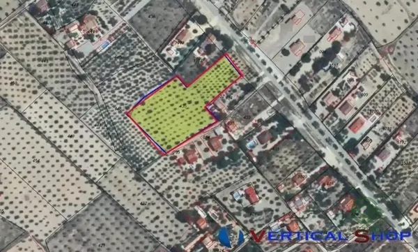 Terreno urbano de 0,7027 ha en venta en Caudete, Albacete