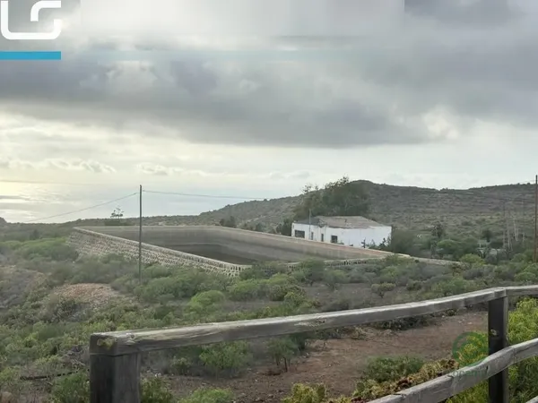 Finca rústica de 0,0086 ha en venta en Arona, Santa cruz de tenerife