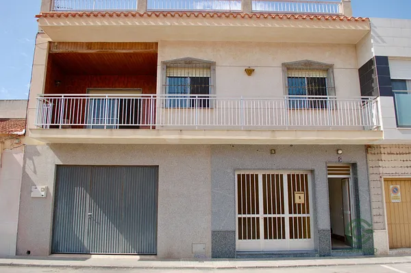 Casa de 0,03 ha en venta en San pedro del pinatar, Murcia