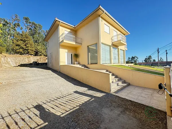 Casa de 0,0812 ha en venta en Vila verde, Braga