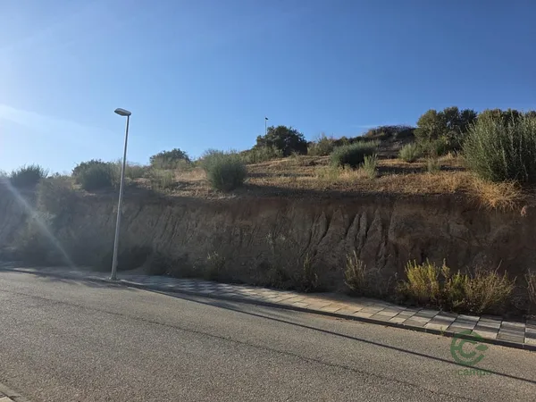 Terreno urbano de 0,0495 ha en venta en Loja, Granada