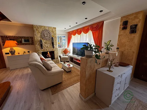 Casa de 0,027 ha en venta en Imarcoain, Navarra