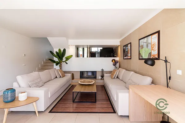 Casa de 0,0225 ha en venta en Loulé, Faro