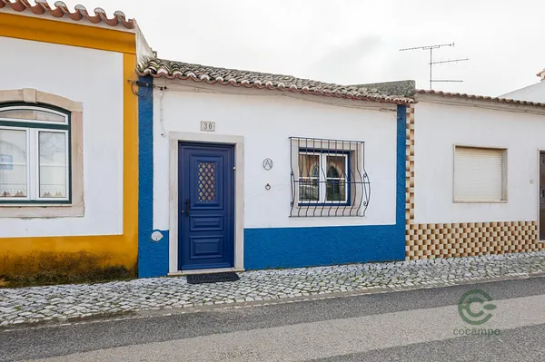 Casa de 0,0166 ha en venta en Golegã, Santarém