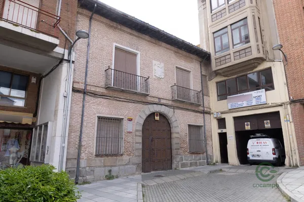 Casa de 0,1 ha en venta en Valladolid