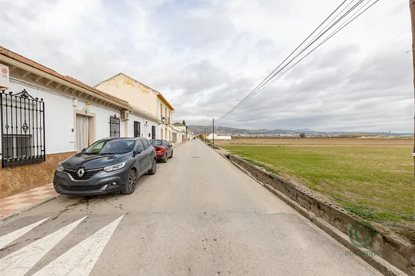 Terreno urbano de 1,12 ha en venta en Valderrubio, Granada