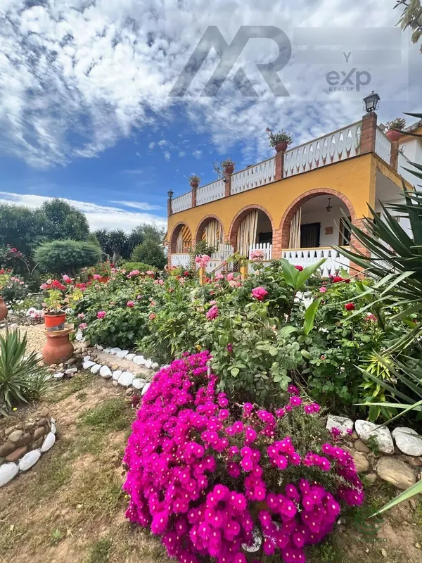 Finca rústica de 0,6216 ha en venta en Aljucen, Badajoz