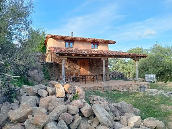 Finca rústica de 1,65 ha en venta en Cáceres