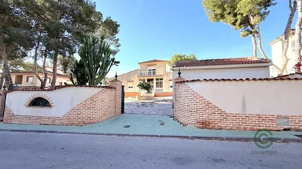 Casa de 0,103 ha en venta en Pilar de la horadada, Alicante