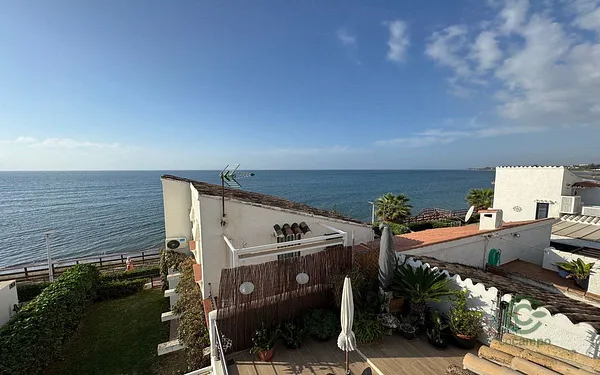 Casa de 0,0072 ha en venta en Estepona, Malaga