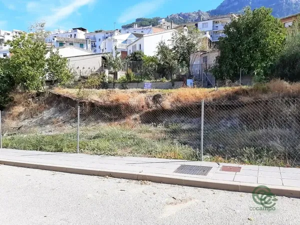 Terreno urbano de 0,0168 ha en venta en Cazorla, Jaen