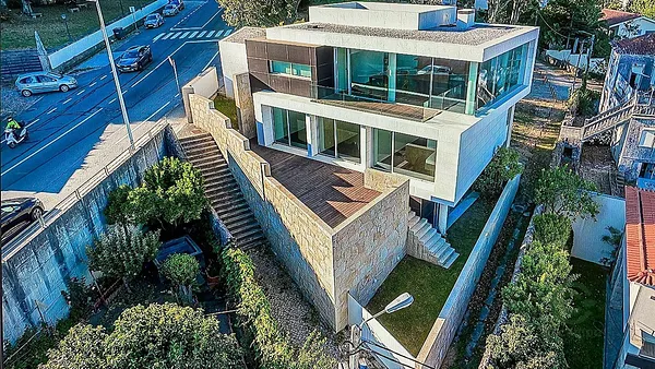 Casa de 0,0387 ha en venta en Viana do castelo e meadela, Viana do castelo