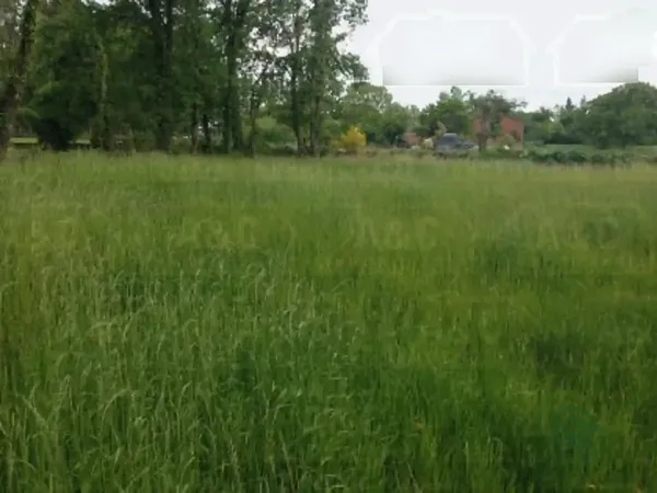 Terreno urbano de 0,24 ha en venta en Outeiro de rei, Lugo