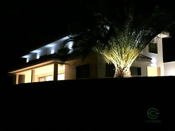 Casa de 0,0625 ha en venta en Oviedo, Asturias