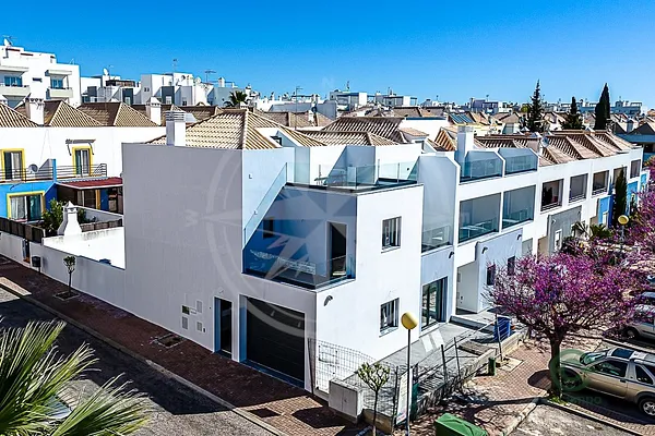 Casa de 0,022 ha en venta en Tavira (santa maria e santiago), Algarve