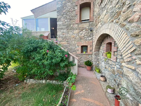 Finca rústica de 8,5 ha en venta en La jonquera, Girona
