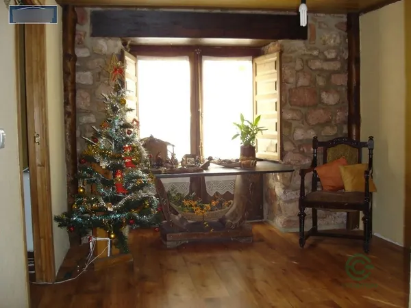 Casa de 0,0504 ha en venta en Alcolea de las peñas, Guadalajara