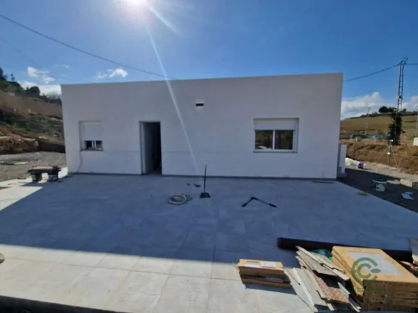 Casa de 4,2 ha en venta en Villafranco del guadalhorce, Málaga