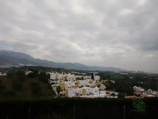 Terreno urbano de 0,0648 ha en venta en Nerja, Malaga
