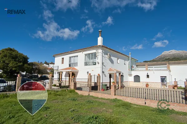 Casa de 0,0403 ha en venta en Yunquera, Malaga