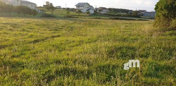 Terreno urbano de 0,5 ha en venta en Barreiros, Lugo