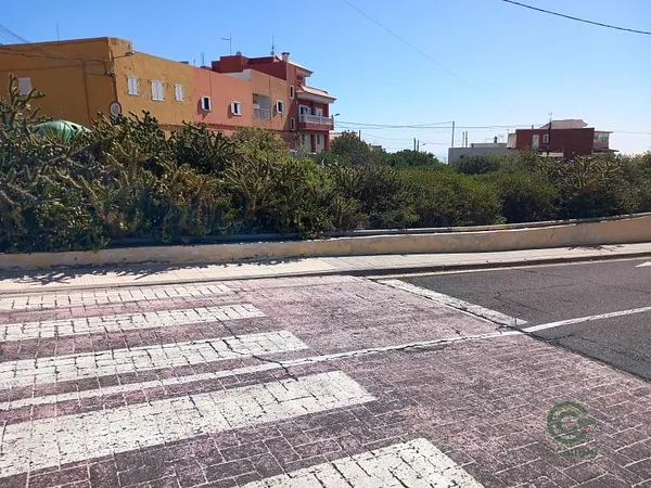 Terreno urbano de 0,0369 ha en venta en Granadilla de abona, Santa cruz de tenerife