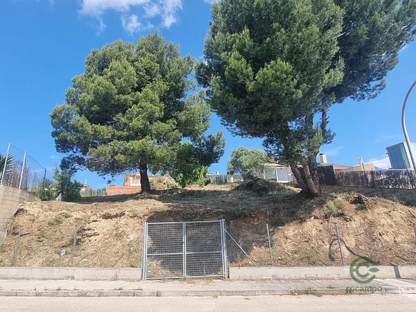 Terreno urbano de 0,0934 ha en venta en Lliça de vall, Barcelona