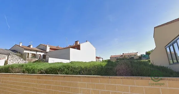 Terreno urbano de 0,1359 ha en venta en Torija, Guadalajara