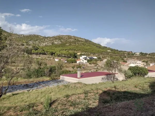 Terreno urbano de 0,024 ha en venta en Chert - xert, Castellon