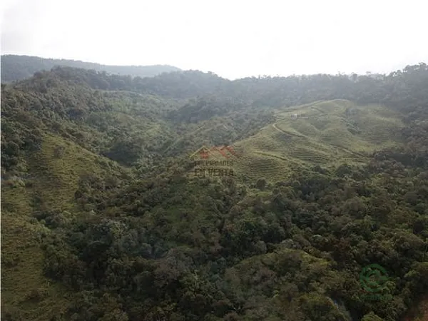 Finca rústica de 9,46 ha en venta en Antioquia