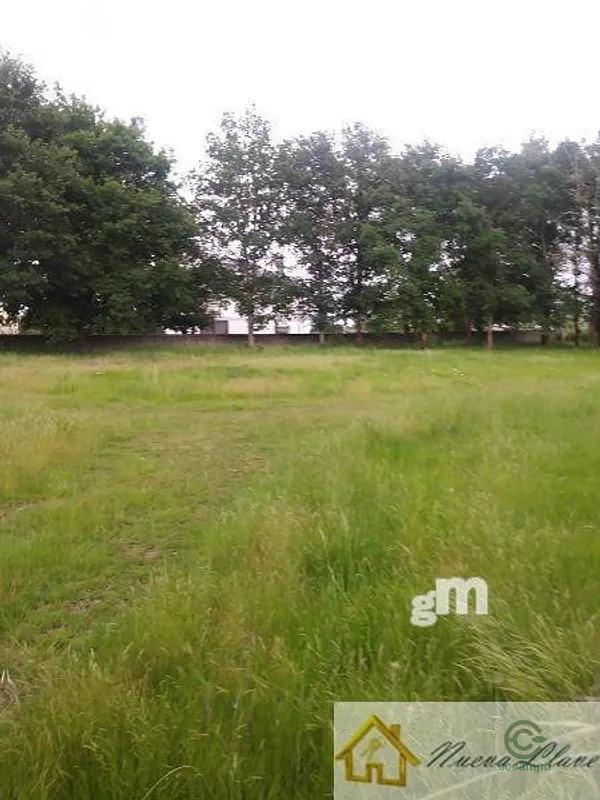 Terreno urbano de 0,0749 ha en venta en Lugo, Lugo