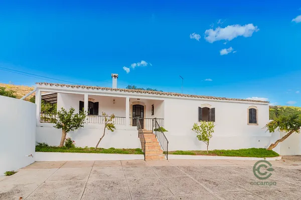 Finca rústica de 2,6902 ha en venta en Loulé, Faro
