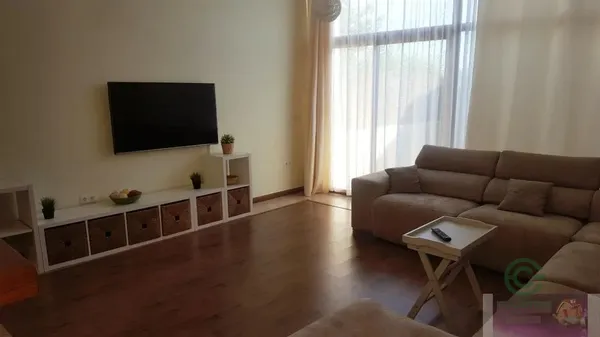 Casa de 0,022 ha en venta en Estepona, Málaga