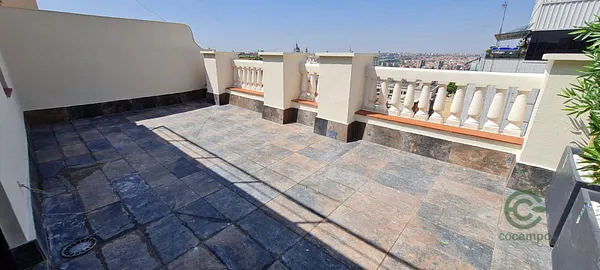 Casa de 0,014 ha en venta en Madrid, Madrid