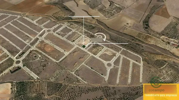 Terreno urbano de 2,2008 ha en venta en Quer, Guadalajara