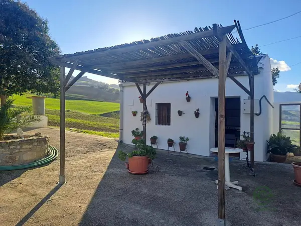 Finca agrícola de 23 ha en venta en Málaga